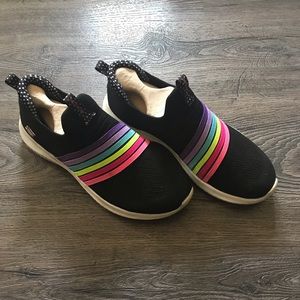 Sketchers Sneakers Size 3